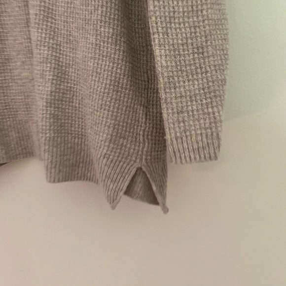 Madewell women’s long sleeve tops - Picture 3 of 7